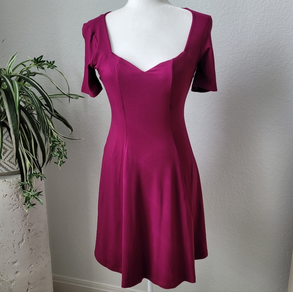 New ASOS Fit & Flare Wine Red Dress sz 10 - Picture 2 of 8
